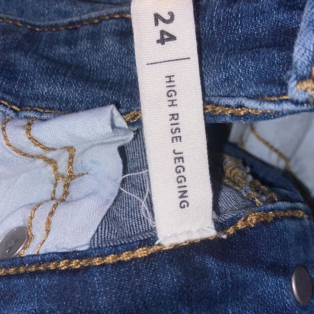 Jeans - Picture 4 of 4